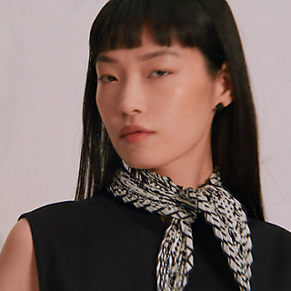 Brides de Gala pleated bandana 55 - White | Hermès USA